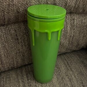 Starbucks Limited Edition Green Drip Tumbler Glow in the dark Halloween no straw